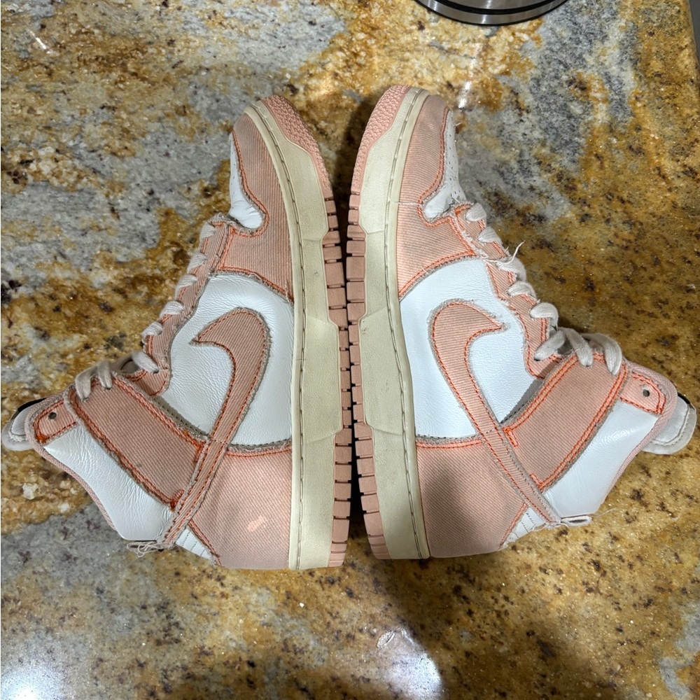 Nike Dunk High size 7 - Picture 8 of 9